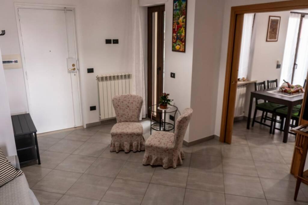 La Finestra Sul Golfo Apartment Naples Exterior photo